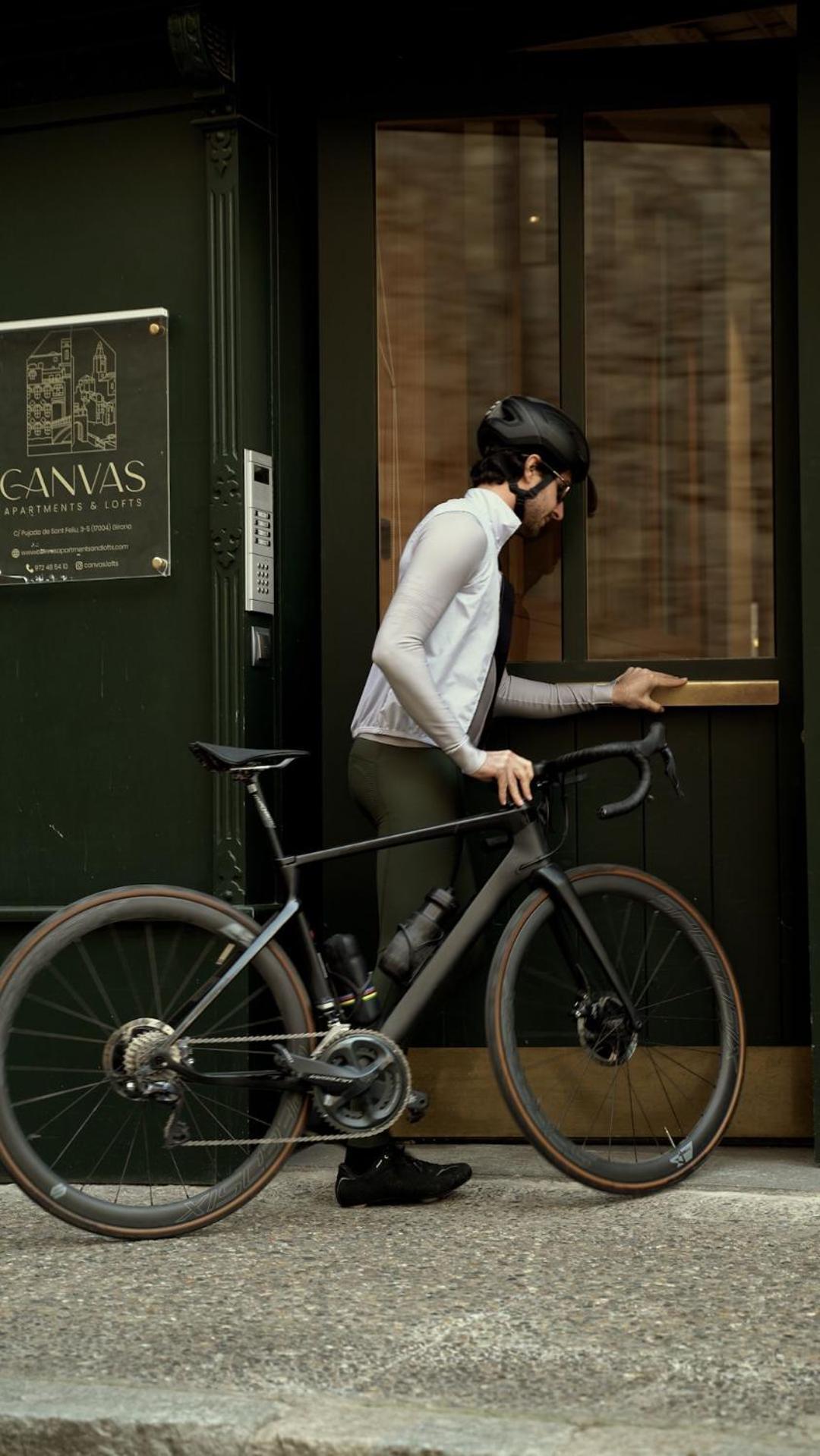 Canvas Apartments & Lofts ז'ירונה מראה חיצוני תמונה